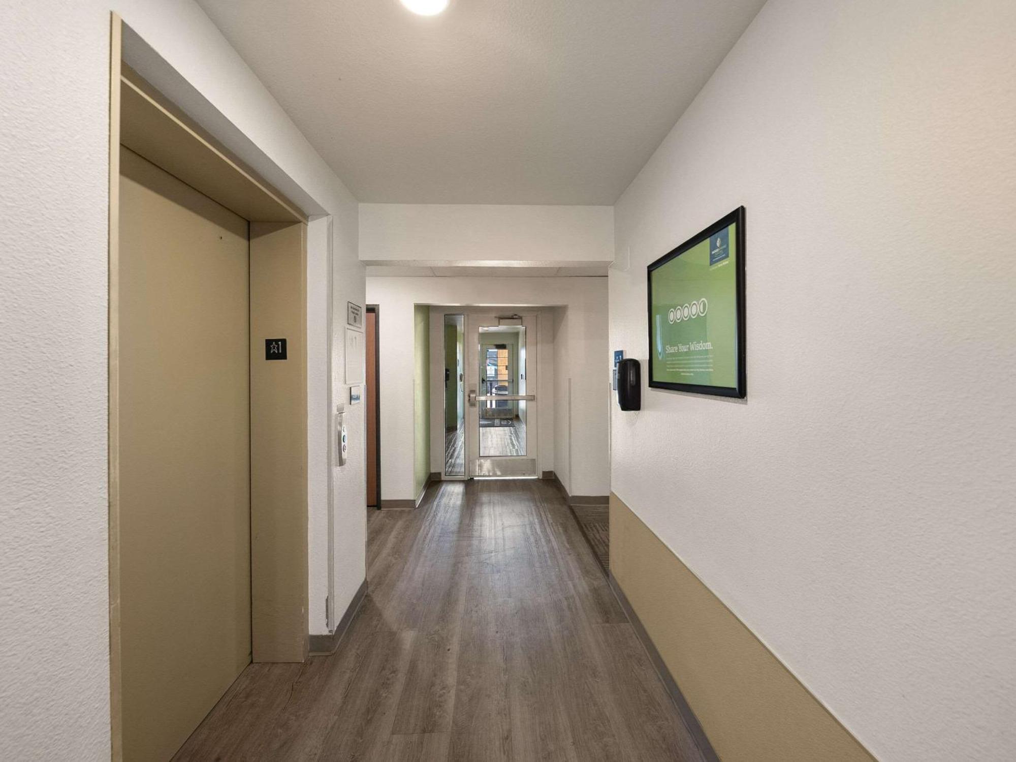 Woodspring Suites Dallas ロックウォール エクステリア 写真