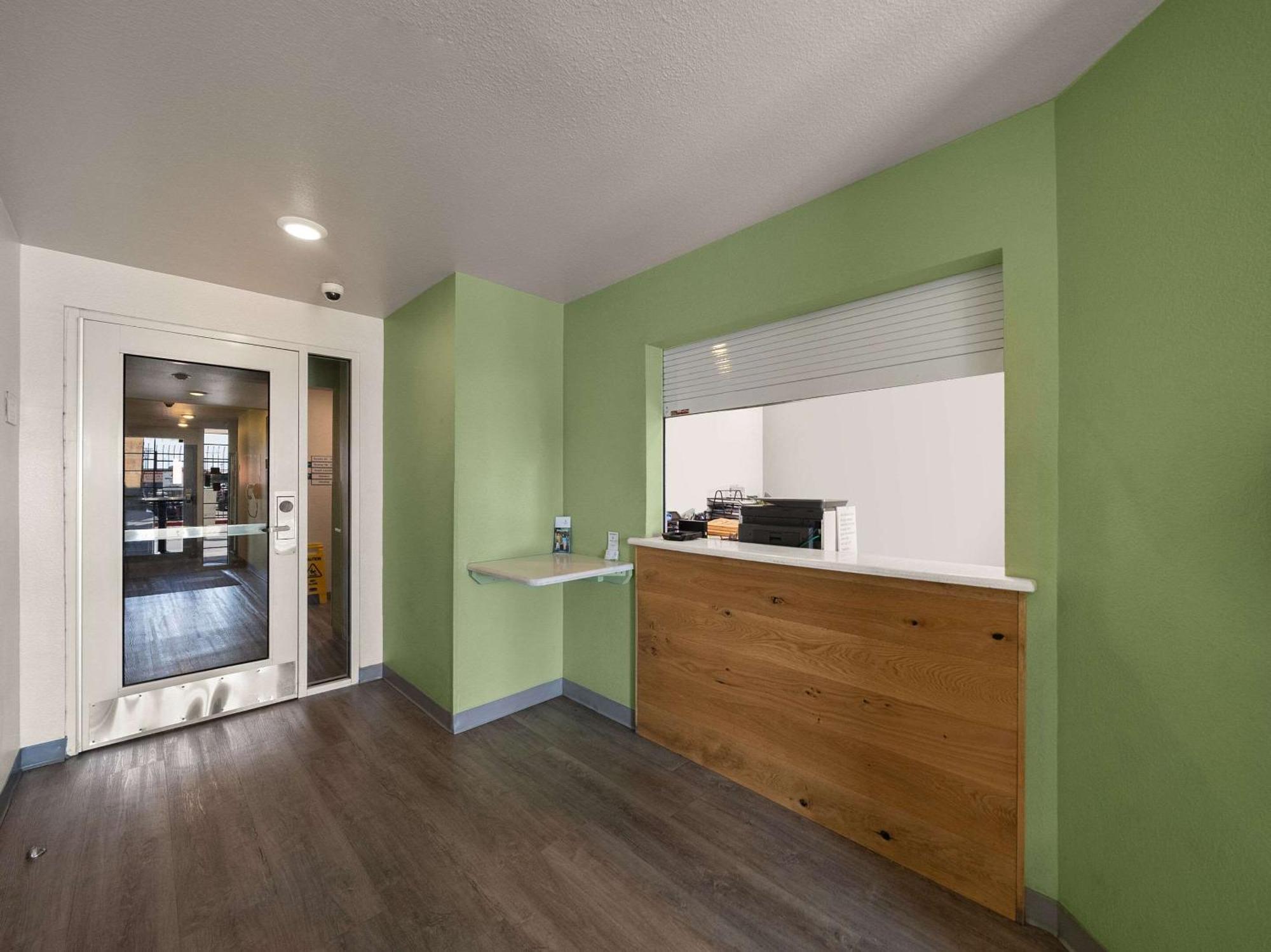 Woodspring Suites Dallas ロックウォール エクステリア 写真